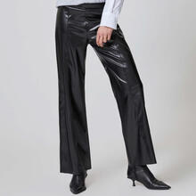 PANTALONE VESTIBILITA AMPIA SIMILPELLE TAGLIO VIVO 