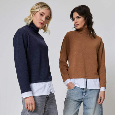 maglioncino-collo-alto-inserto-camicia