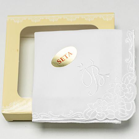 fazzoletto-battesimo-con-intaglio